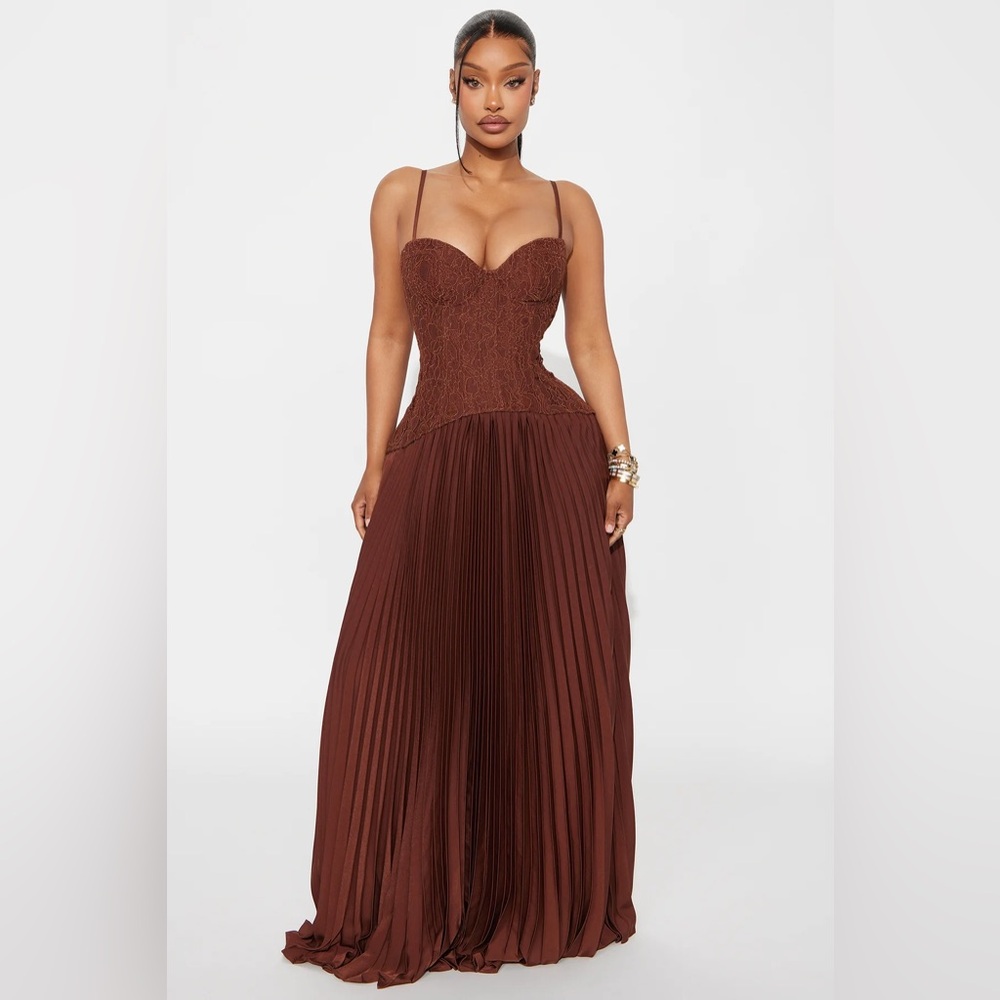 Lace Corset Pleated Maxi Chocolate Dress